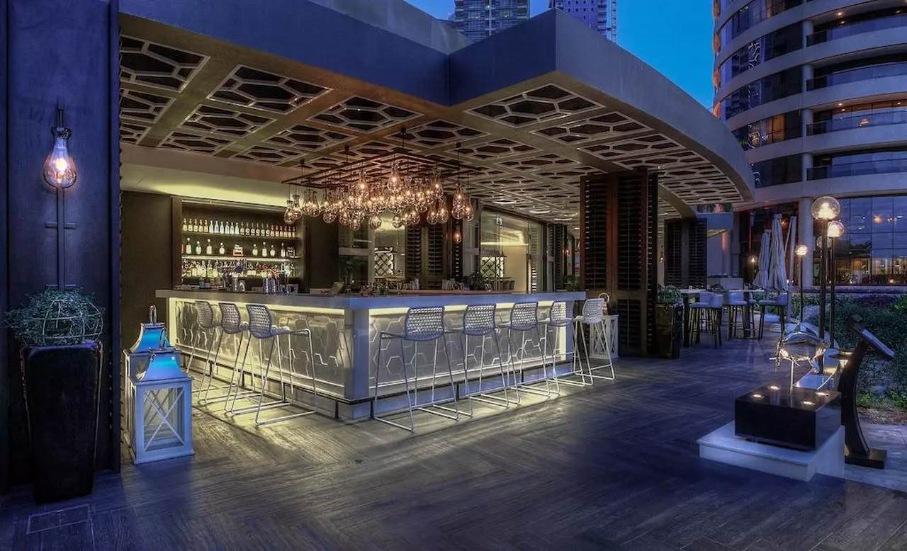 LEROYALMERDIENE_SHABAVIZ (27).jpg